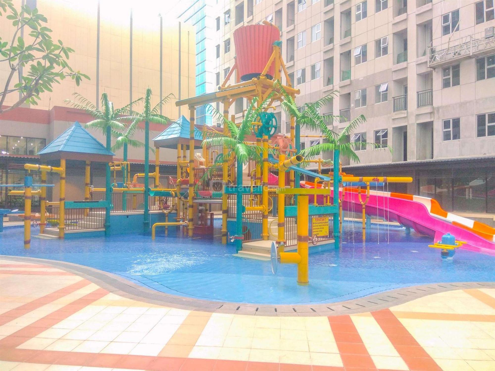 Apartemen Minimalist Transpark Juanda Timur By Travelio *